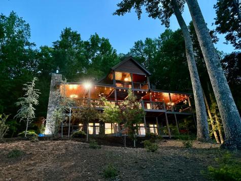 135 N Bandit Lane Blue Ridge GA 30513