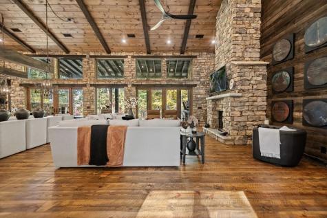184 Spence Road Blue Ridge GA 30513