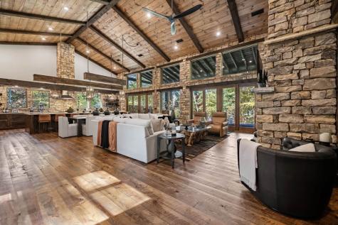184 Spence Road Blue Ridge GA 30513
