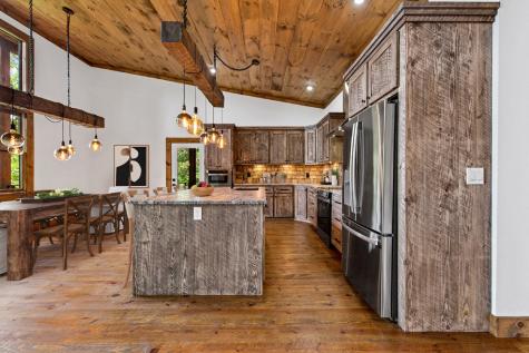 65 Wolf Creek Heights Mineral Bluff GA 30559