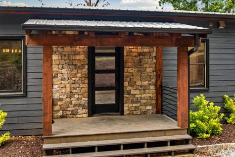 65 Wolf Creek Heights Mineral Bluff GA 30559