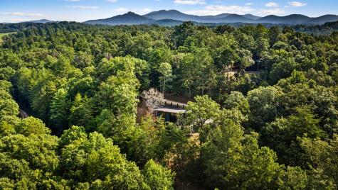 65 Wolf Creek Heights Mineral Bluff GA 30559