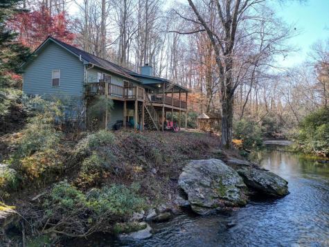 2175 E Old Highway 64 Hayesville NC 28904