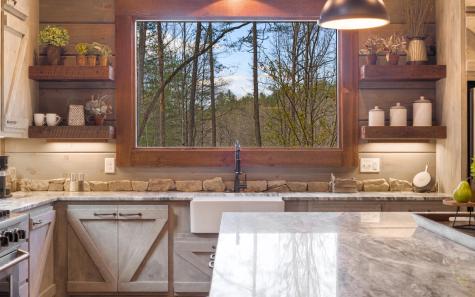 153 Sams Crossing Mineral Bluff GA 30559