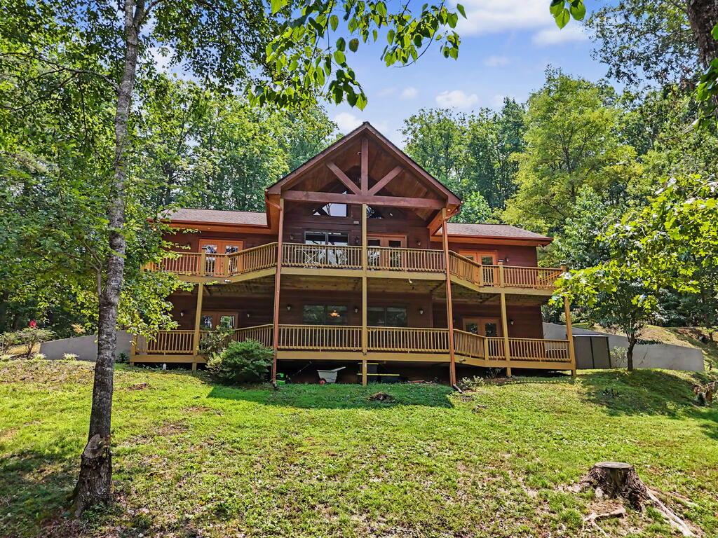 210 Majestic Drive Hayesville NC 28904