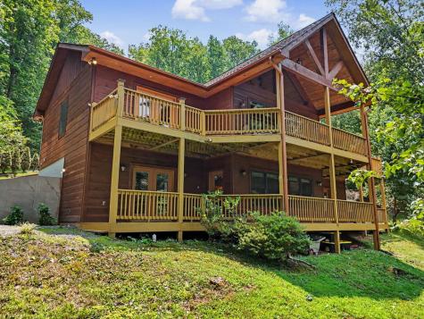 210 Majestic Drive Hayesville NC 28904