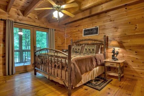 133 Muller Lane Ellijay GA 30540