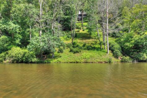 160 Adams Circle Mineral Bluff GA 30559