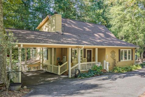 705 Laurel Ridge Drive Ellijay GA 30536