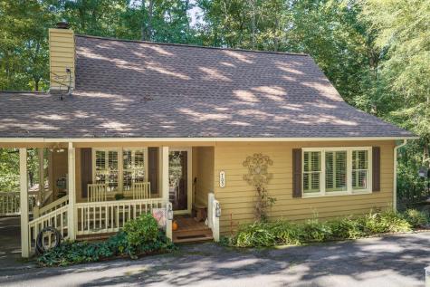 705 Laurel Ridge Drive Ellijay GA 30536