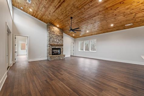 494 Riverbend Manor Blue Ridge GA 30513