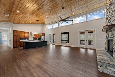 494 Riverbend Manor Blue Ridge GA 30513