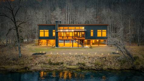 494 Riverbend Manor Blue Ridge GA 30513