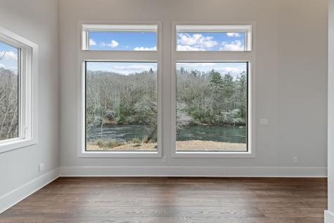 494 Riverbend Manor Blue Ridge GA 30513