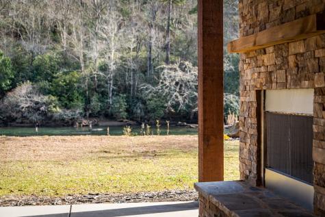 494 Riverbend Manor Blue Ridge GA 30513