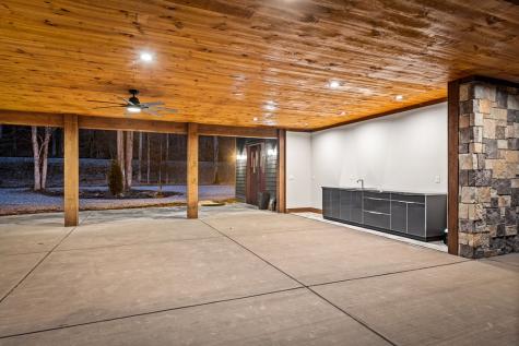 494 Riverbend Manor Blue Ridge GA 30513
