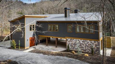 494 Riverbend Manor Blue Ridge GA 30513