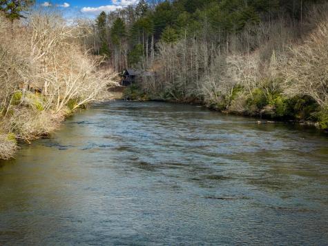 494 Riverbend Manor Blue Ridge GA 30513