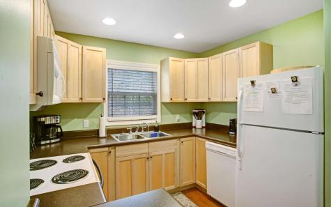 2102 Pooh Corner Hiawassee GA 30546