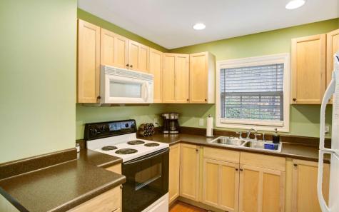 2102 Pooh Corner Hiawassee GA 30546