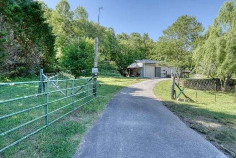 441 Foxfire Road Blairsville GA 30512
