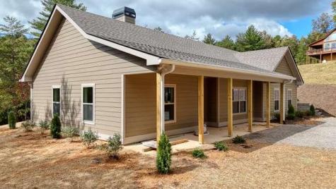 579 Ray Drive Young Harris GA 30582