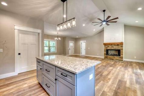 579 Ray Drive Young Harris GA 30582