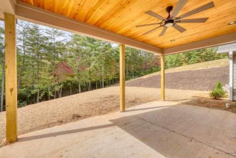 579 Ray Drive Young Harris GA 30582