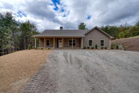 579 Ray Drive Young Harris GA 30582