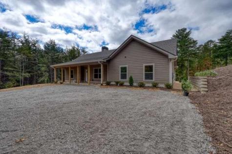 579 Ray Drive Young Harris GA 30582