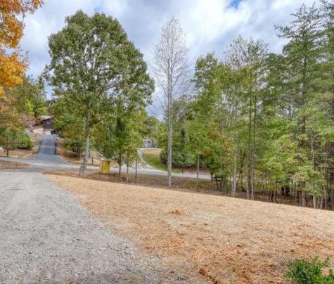 579 Ray Drive Young Harris GA 30582