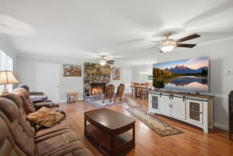 2982 W Hwy 382w Ellijay GA 30734