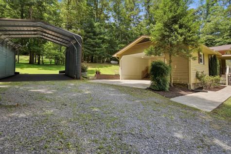 2982 W Hwy 382w Ellijay GA 30734
