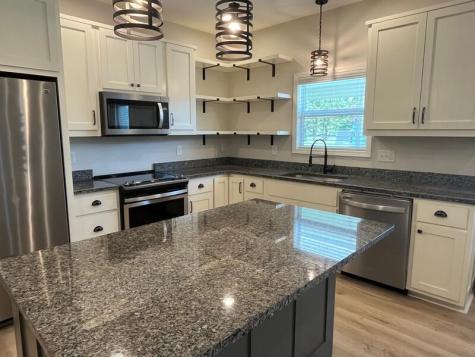 28 Arlington Street Hayesville NC 28904