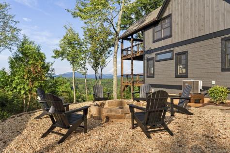 13 Hope Drive Blue Ridge GA 30513