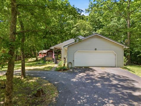 2455 Oak Knoll Drive Hiawassee GA 30546