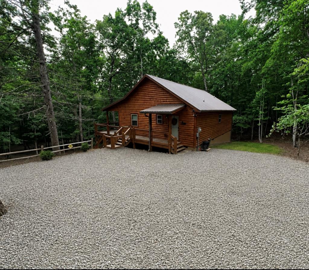 28 Copper Fox Corner Murphy NC 28906