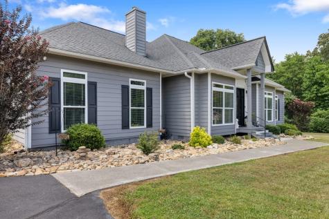 1502 Smithfield Lane Young Harris GA 30582