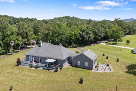 1502 Smithfield Lane Young Harris GA 30582