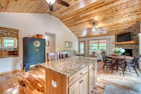 40 Cottontail Trail Murphy NC 28906