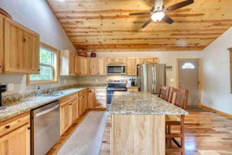 40 Cottontail Trail Murphy NC 28906
