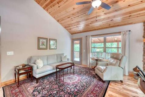 40 Cottontail Trail Murphy NC 28906