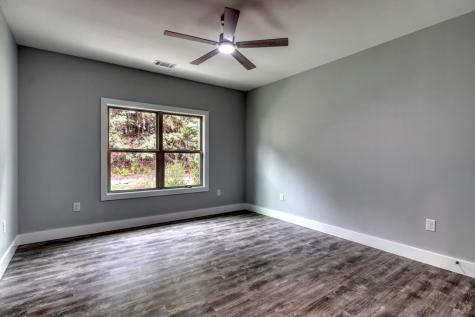 98 E Brett Way Hiawassee GA 30546
