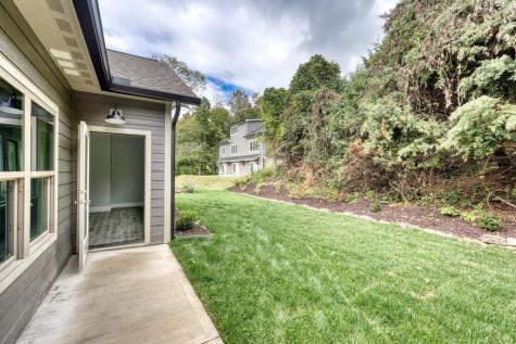 98 E Brett Way Hiawassee GA 30546