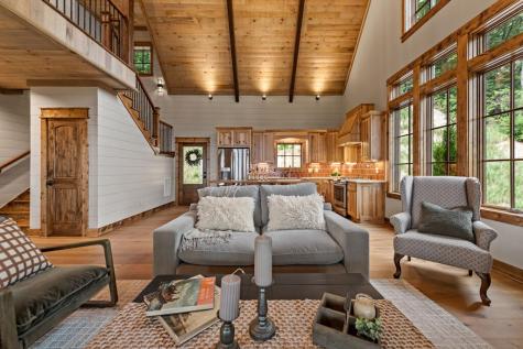 380 Utana Bluffs Trail Ellijay GA 30540