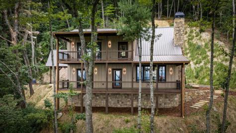380 Utana Bluffs Trail Ellijay GA 30540