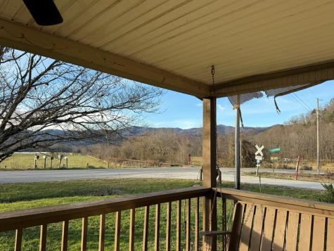 2617 Stewart Road Andrews NC 28901