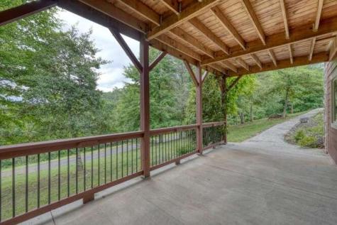 99 Old Possum Way Murphy NC 28906