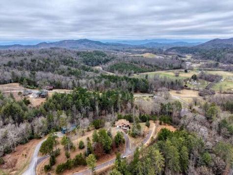 99 Old Possum Way Murphy NC 28906
