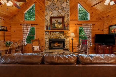 801 Davenport Mountain Road Blue Ridge GA 30513